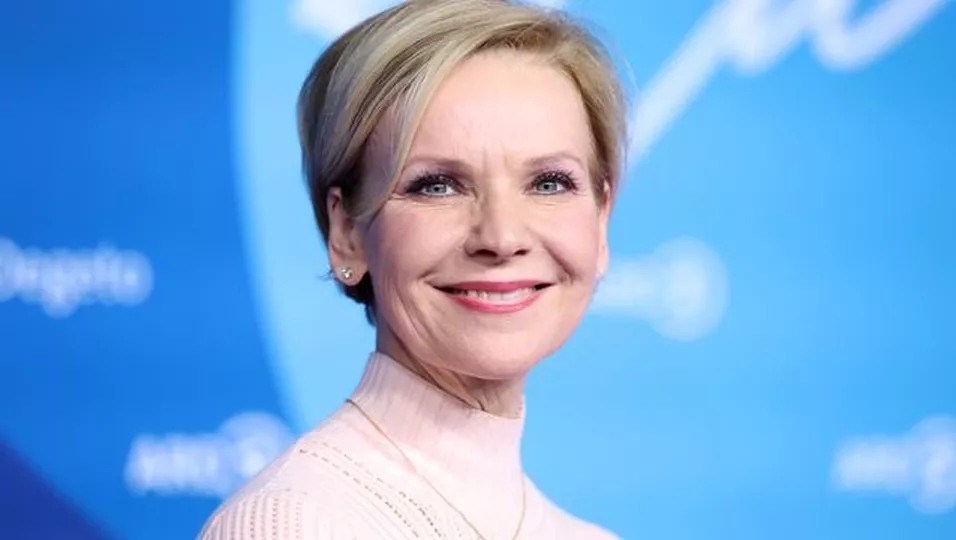 IN ALLER FREUNDSCHAFT HAUPTDARSTELLERIN VON SERIEN AUS visual data 5